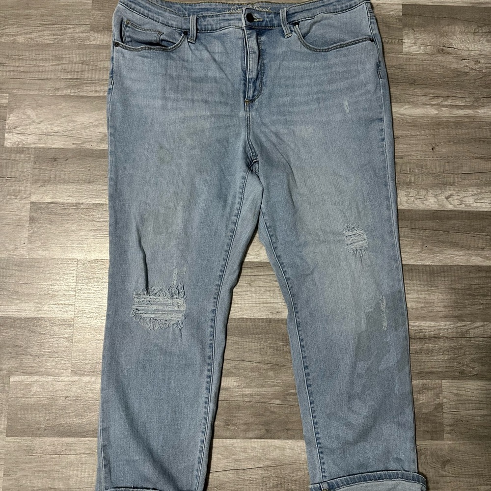 Universal Thread Light Blue Denim Jeans